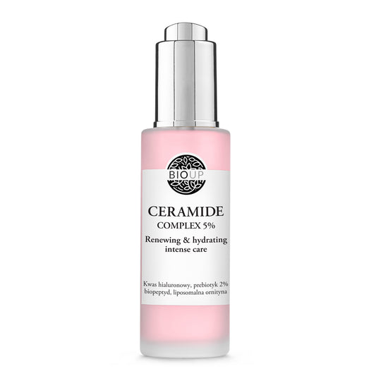 Ceramidserum med 5 procent ceramidkomplex som stärker hudbarriären och återfuktar huden för en mjuk och balanserad känsla